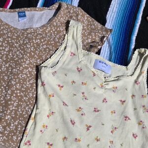 Old Navy Light Yellow Ribbed Floral Tank Top with Pink & Orange Blossoms